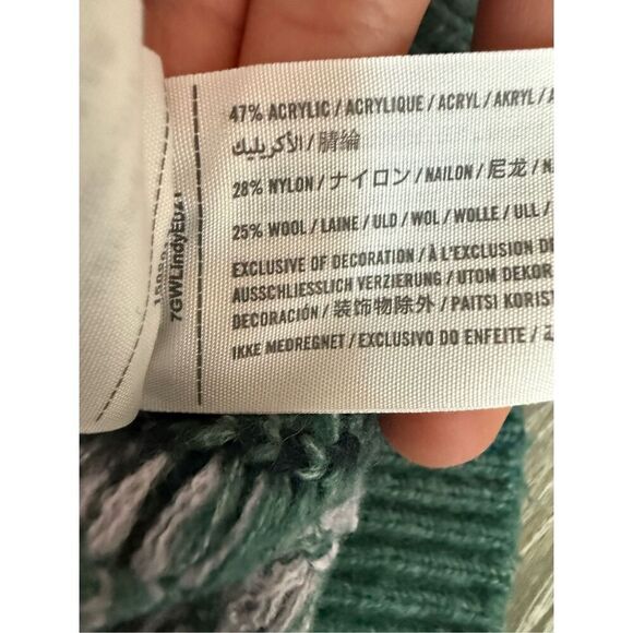 Abercrombie & Fitch Wool Blend Green Plaid Pullover Sweater - Picture 7 of 7